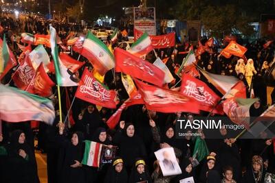 یاسوج در 163اُمین شبِ حماسه؛ خیابان جمهوری سنگر همدلی شد تصاویر - تسنیم