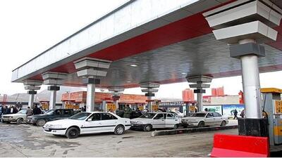 ۲۰۰ کارت اضطراری بنزین آزاد در استان بوشهر توزیع میشود