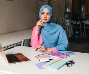 همه زندگی خانمم شده کار!