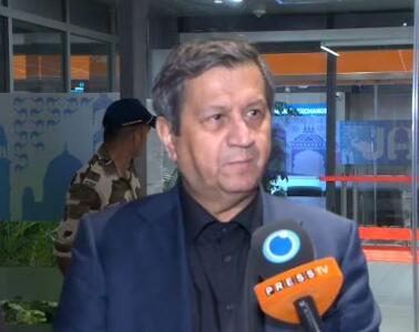  همتی: ایران عضو بانک بریکس می‌شود