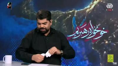  رفتار‌های عجیب مجری صداوسیما در آنتن زنده؛ از پرت کردن خودکار تا عصبانی شدن