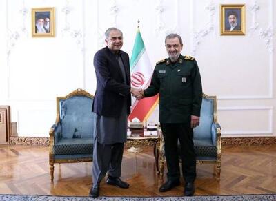 اولین رایزنی دیپلماتیک محسن رضایی پس از انتصاب - اکونیوز