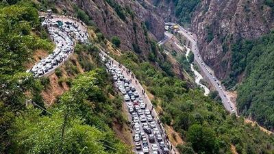جاده چالوس یکطرفه است؛ ترافیک سنگین راهها