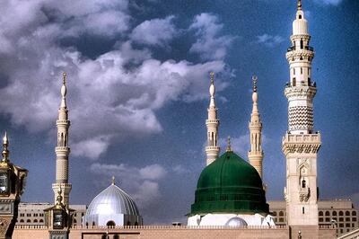 تحلیل جامعهشناختی و کلامیِ سبک حیات سیاسی پیامبر (ص)؛ از شالودهریزی «نظام امت» تا چالشهای ماندگاری در پرتو رحلت