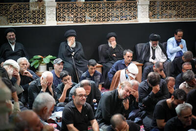  گزارش تصویری: عزاداری ۲۸ صفر در بیت مرحوم آیت الله العظمی بروجردی