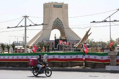 چگونه ایران حملات خود را با کاهش مهمات جنگی آمریکا تطبیق داد/گزارش نیویورک تایمز
