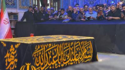  حال‌وهوای زائران رضوی در مزار رهبر شهید انقلاب + فیلم