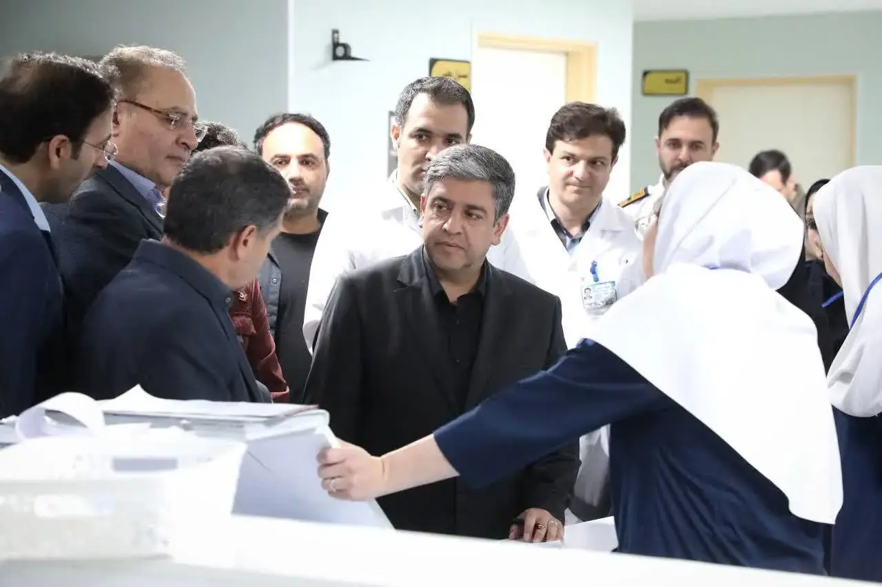  تکمیل ۶۰ پروژه عمرانی حوزه درمان استان با جدیت دنبال می‌شود/ خرید ۱۰۰۰ میلیارد تومان تجهیزات پزشکی در دستور کار قرار گرفت