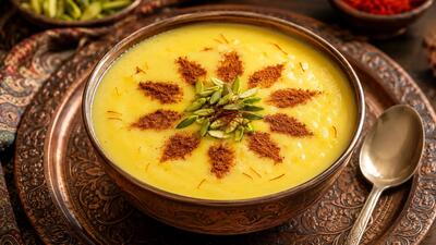 طرز تهیه فرنی با نشاسته؛ دسر لطیف و خوش عطر برای صبحانه