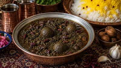قورمه سبزی بدون گوشت؛ خوش عطر، جاافتاده و اصیل، بدون نیاز به گوشت!