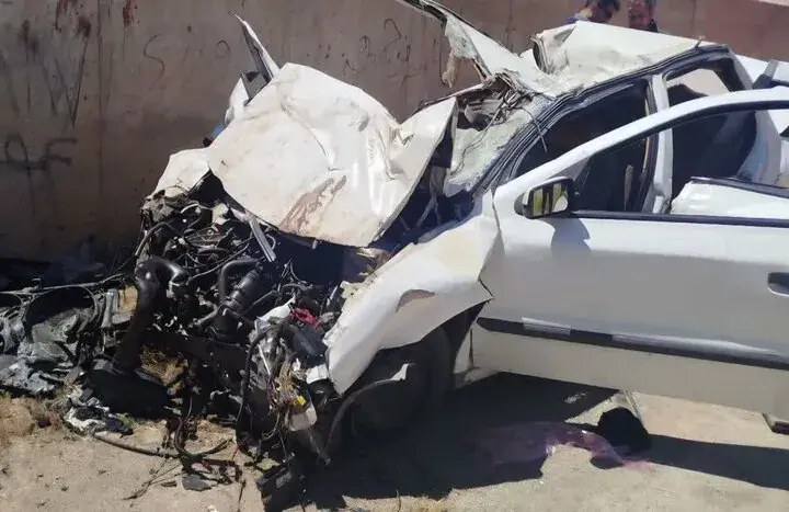 ۲ کشته در پی برخورد و آتشسوزی پژو در جاده اهواز_شوش