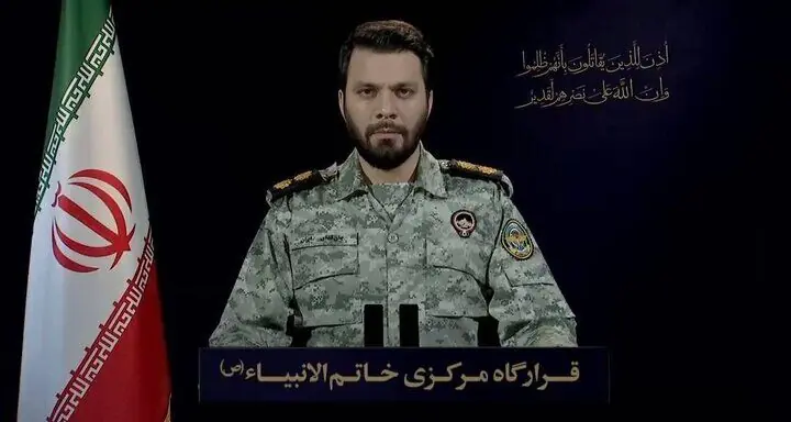 سخنگوی قرارگاه خاتمالانبیا: تنگه هرمز همچنان تحت کنترل کامل ایران است/ هیچ کشتی بدون مجوز نیروهای مسلح امکان تردد امن ندارد