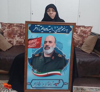 نصب سردیس شهید جنگ۱۲ روزه در ورودی شهرک شهید جنگرودی