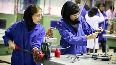 مصوبهای نامطلوب برای کارگران شرکتی/ واسطهگری همچنان پابرجاست!