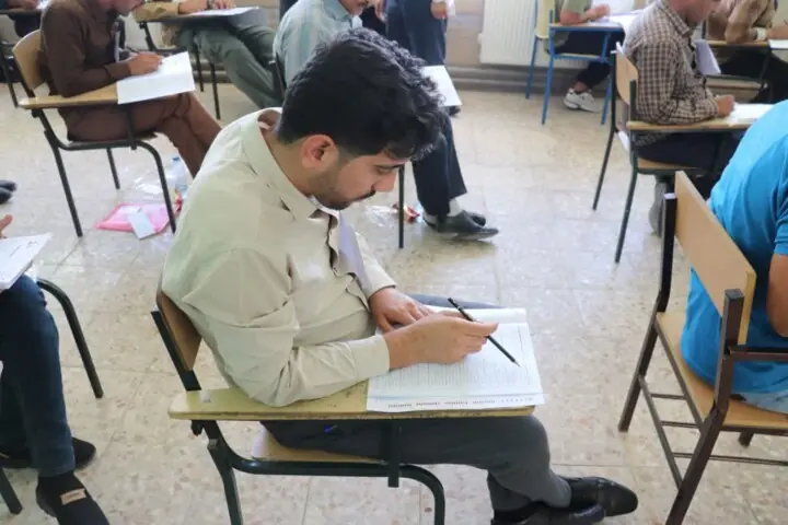 ممنوعیت تحصیل همزمان و شرکت پذیرفتهشدگان دورههای رایگان در آزمون ارشد علوم پزشکی