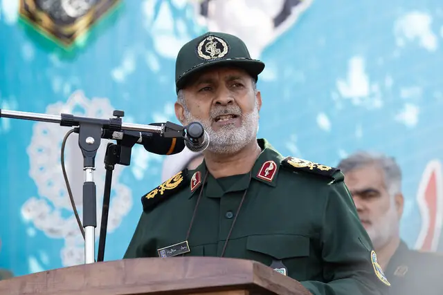  سردار سنایی‌راد: دشمن اگر ضعف ببیند، مهاجم می‌شود/ احکام جدید رهبر انقلاب، نشانه آمادگی کشور برای شرایط جدید است/ انسجام ملی یکی از مولفه‌های اقتدار ایران اسلامی است/ دشمن در پی ایجاد ایجاد اختلاف در داخل کشور است