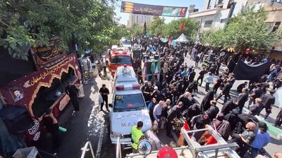  نجات ۲۰۰ نفر از آتش سوزی مجتمع اقامتی_تجاری در مشهد