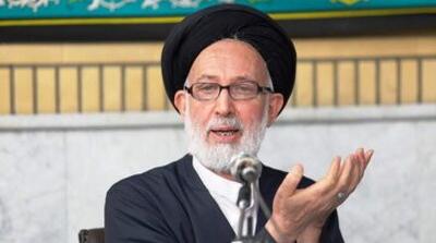  ایازی: تفاوت در روش امام حسن(ع) و امام حسین(ع)، ناشی از تفاوت در شرایط بود، نه تفاوت در هدف/ امام حسین(ع) با وضعیتی روبه‌رو شد که قدرت انتخابی نداشت - مردم سالاری آنلاین