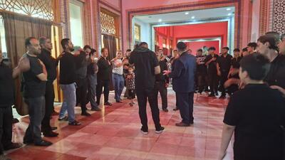 نوای غم در حرم رضوی؛ آذریها در سوگ خورشید خراسان سوگواری کردند