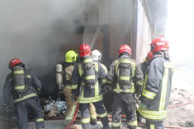  200 نفر از آتش سوزی مشهد نجات یافتند