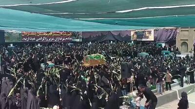  آئین مذهبی گلباران خورشید در روستای یزدل آران و بیدگل برگزار شد - پارس فوتبال