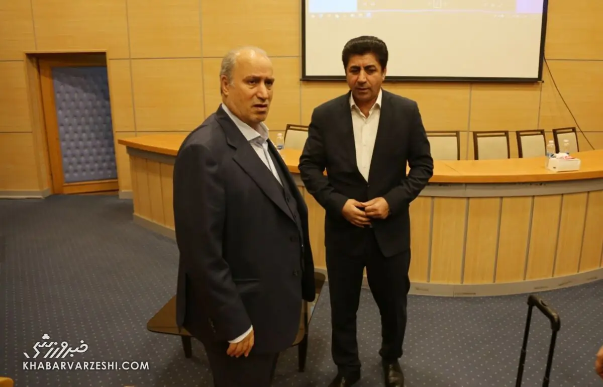 قرعه کشی لیگ قهرمانان، اثبات سرِ کار بودنِ همه در خیمه شب بازی فدراسیون؛ واقعا ممبینی آتش به اختیار بود؟ تکلیف دبیرکل خاطی چه شد؟! - پارس فوتبال