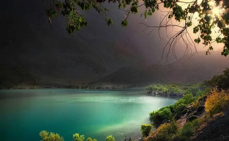توقف ورود گردشگران دریاچه گهر