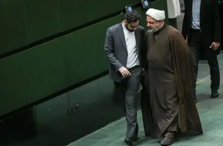 چرا پایداریچیها از خبر سلامتی رهبر انقلاب خشنود نشدند؟