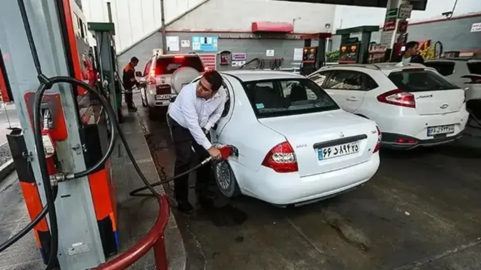 بمب بنزین خواب از سر تعطیلات پرانده است!