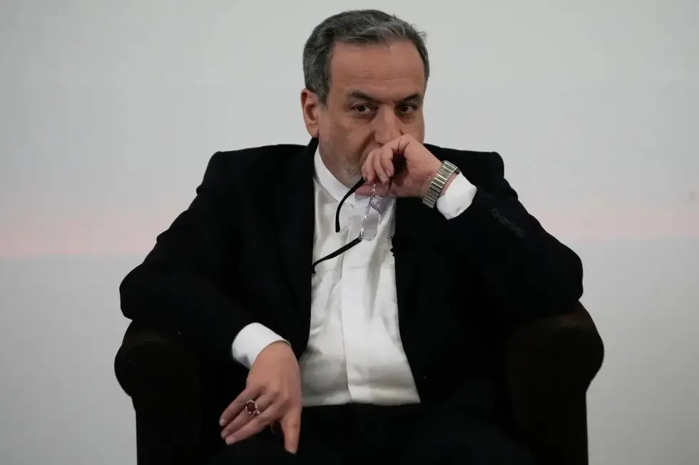 وزیر امورخارجه ایران: در قبال هرمز دچار اشتباه محاسباتی بزرگتری شدهاید - سلام نو