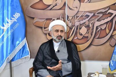 استاد نقویان: براساس تأکید امام رضا(ع) «رسیدگی به امور مردم و جلوگیری از ظلم» مهمتر از «کشورگشایی و نمایش قدرت» است/ از منظر امام رضا(ع)، معیار صلاحیت حاکم «قسط و عدالت» است/ اگر شیعه امام رضا(ع) هستیم، باید دغدغه فقر و گرفتاری مردم را داشته باشیم/ پیام اصلی پیامبر(ص) «اخلاق و وحدت» بود/ دینداری بدون «عدالت و اخلاق» حقیقت دین نیست