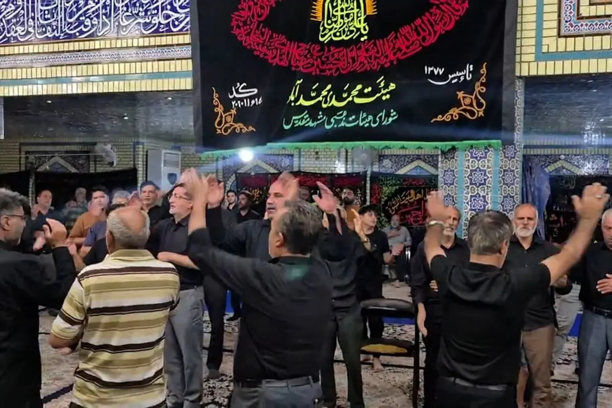  میزبانی اهالی محمدآباد مشهد از  زائران و مجاوران امام مهربانی در مسجد و حسینیه المهدی (عج) + فیلم