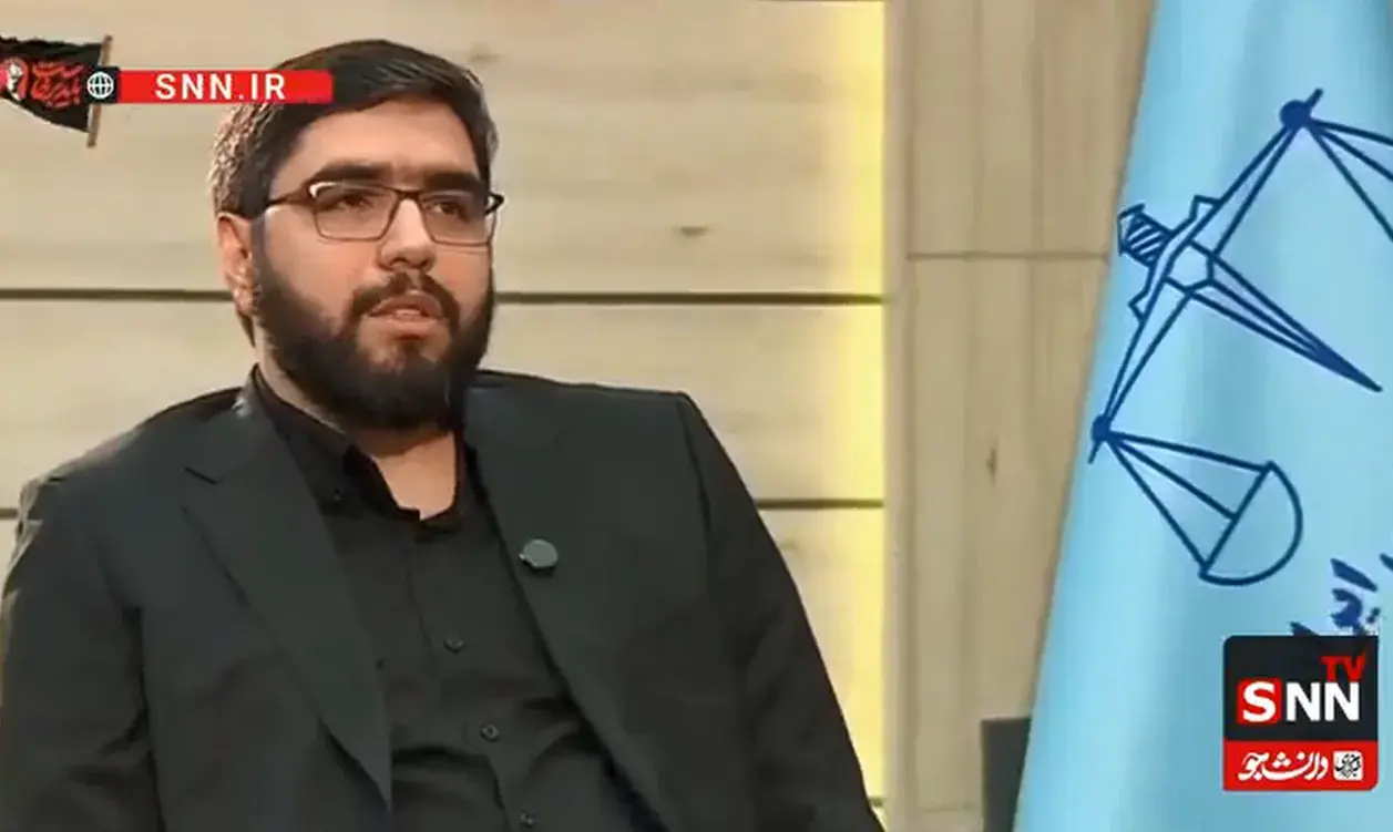 خاطرهی یک قاضی از برکناری یک مسئول دولتی بهدلیل کوتاهی در پیگیری امور استخدامی / میزان حقوق و دریافتی یک قاضی چقدر است؟ + فیلم