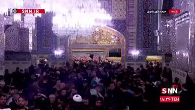  نمایی از حرم مطهر علی بن موسی الرضا(ع) در شامگاه شهادت ایشان