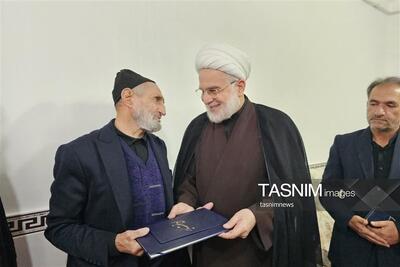  تجلیل از ایثار خانواده شهید محمدتقی قهرمانی در شیرین‌بلاغ تصویر - تسنیم