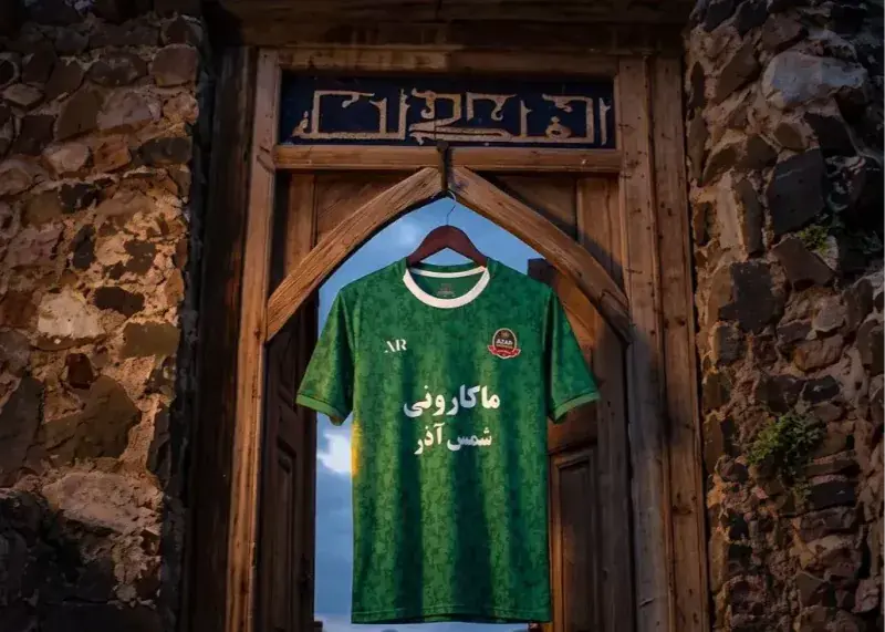  رونمایی از کیت شمس‌آذر مقابل پرسپولیس(عکس)