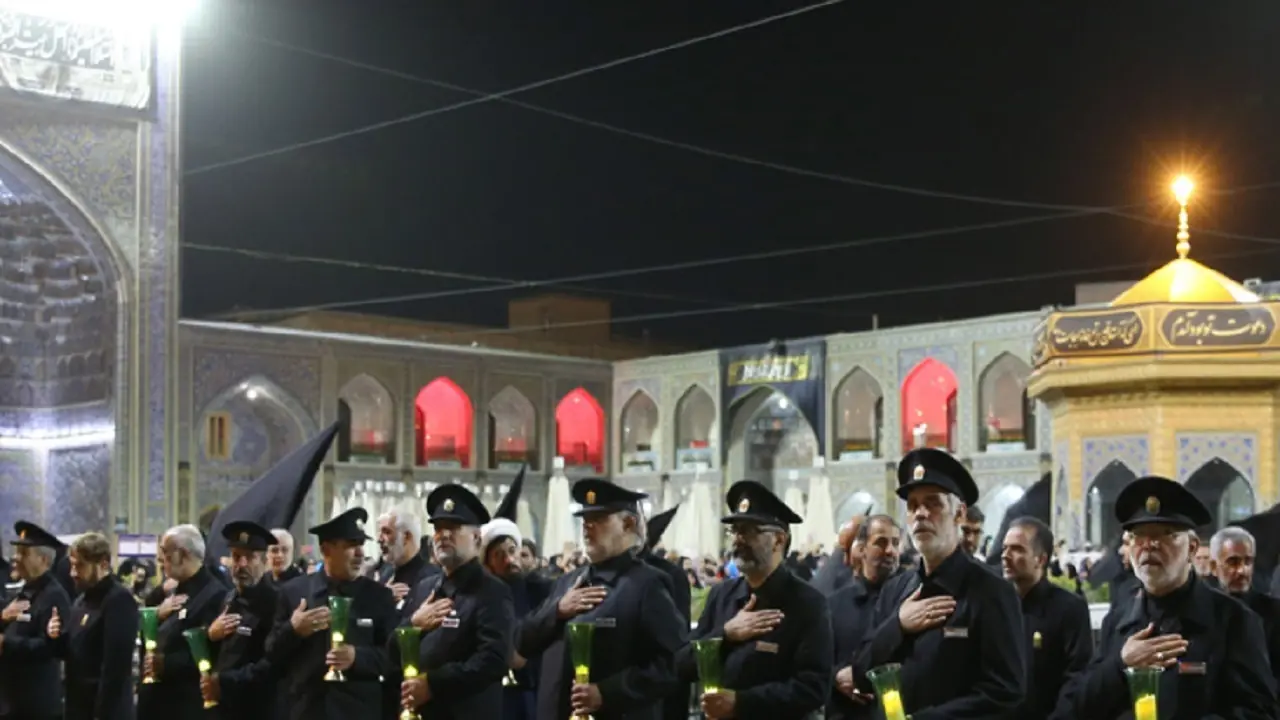 آیین شام غریبان شهادت امام رضا(ع) در حرم رضوی برگزار شد