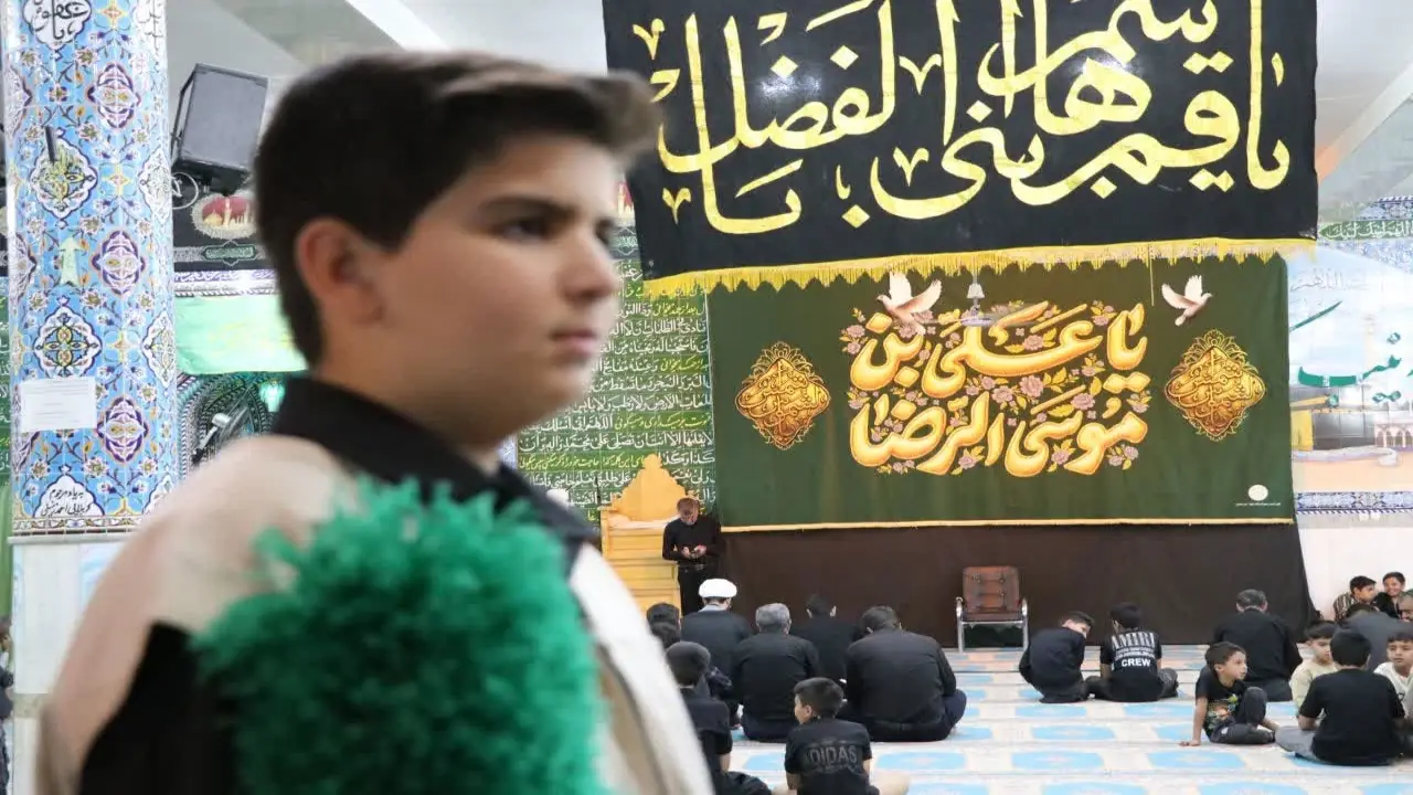  مراسم سوگواری سالروز شهادت امام رضا (ع) در شهر عسگران + فیلم و عکس