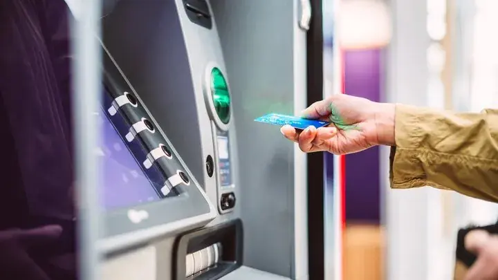 بازار رمزارزها / قیمتی ۱۰ ارز دیجیتال بزرگ