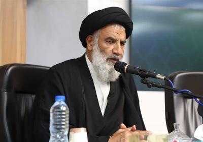 امام جمعه اهواز: دشمن با پرچم مذاکره به دنبال عقبنشینی است