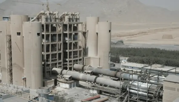 حادثه در کارخانۀ سیمان در تبریز جان ۲ کارگر را گرفت