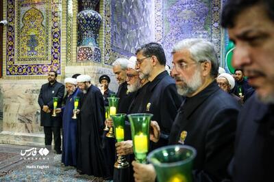  عکس/ آیین شام غریبان شهادت امام‌رضا(ع) در حرم مطهر رضوی
