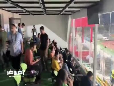  برق جایگاه خبرنگاران و vip استادیوم شهرقدس رفت!