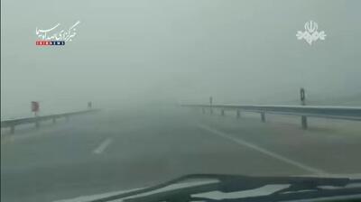 طوفان و گردوخاک شدید در محور زابل - زاهدان