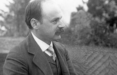 اینیشتین سیاهچاله ها را کشف نکرد؛ داستان واقعی کشف سیاهچاله ها چیست؟ (+عکس)