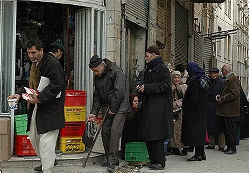 فروش بنزین به قیمت تمام شده (لیتری ۸۷ هزار تومان) فعلا متوقف شد / طرح فروش بنزین به شیوه دهه 60