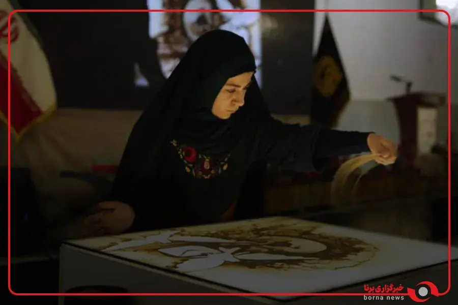  اثر جدید نقاشی با شن فاطمه عبادی از چهره شهید حاج قاسم سلیمانی