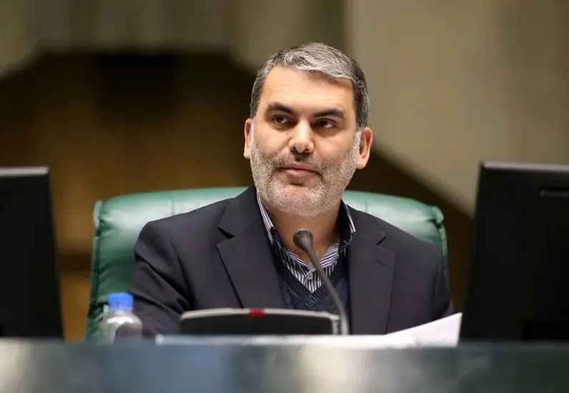 عضو کمیسیون برنامه و بودجه مجلس: در 5 یا 6 ماه گذشته، دبیرخانه شورای عالی امنیت ملی بیش از ۳۰۰ حکم و مصوبه ابلاغ کرده | لایحه اصلاح بودجه به صورت 2 فوریتی بررسی خواهد شد