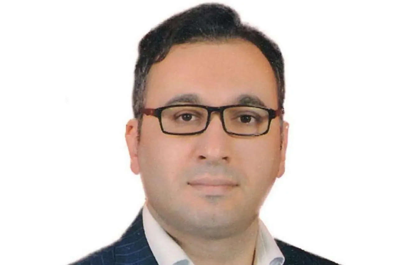 شکایت را پس گرفتیم؛ با عادیسازی هتاکی چه کنیم؟ | نقدی بر «به مسیر پزشکیان بازگردید!» | انصاف نیوز