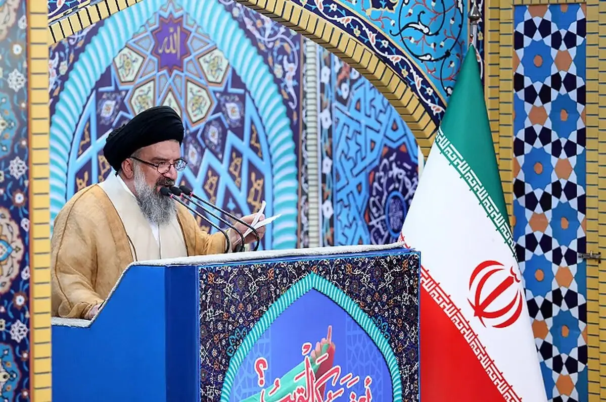 سیداحمد خاتمی: آمریکا میخواست نظام ایران را نابود کند اما ابرقدرت جهان شدیم